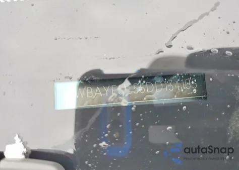 2013 BMW 750 Li z USA, uszkodzony, nr VIN WBAYE8C55DD134105